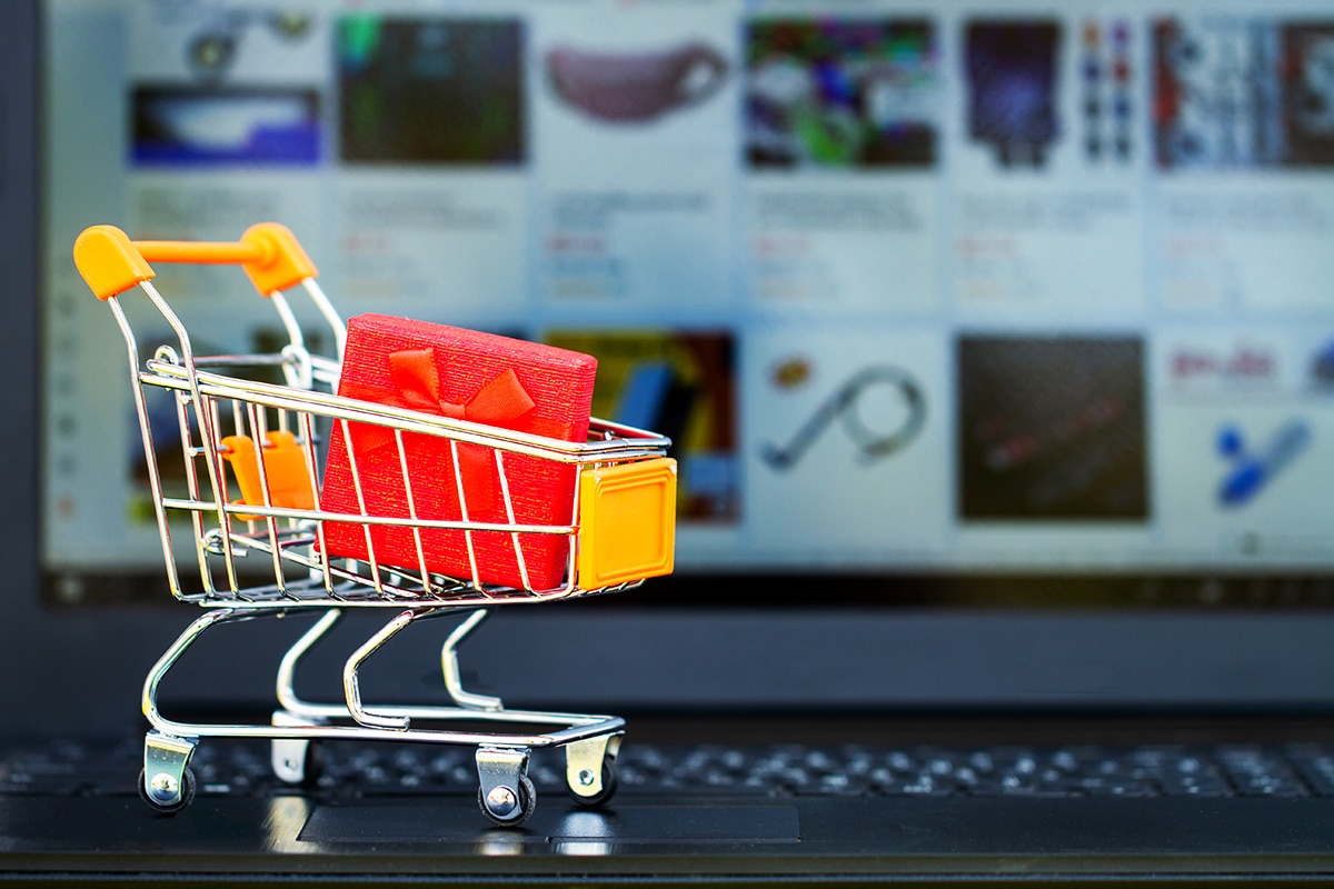 Why Shopping Online is More Convenient and Safer Than Ever Before: A Guide to Smarter Shopping